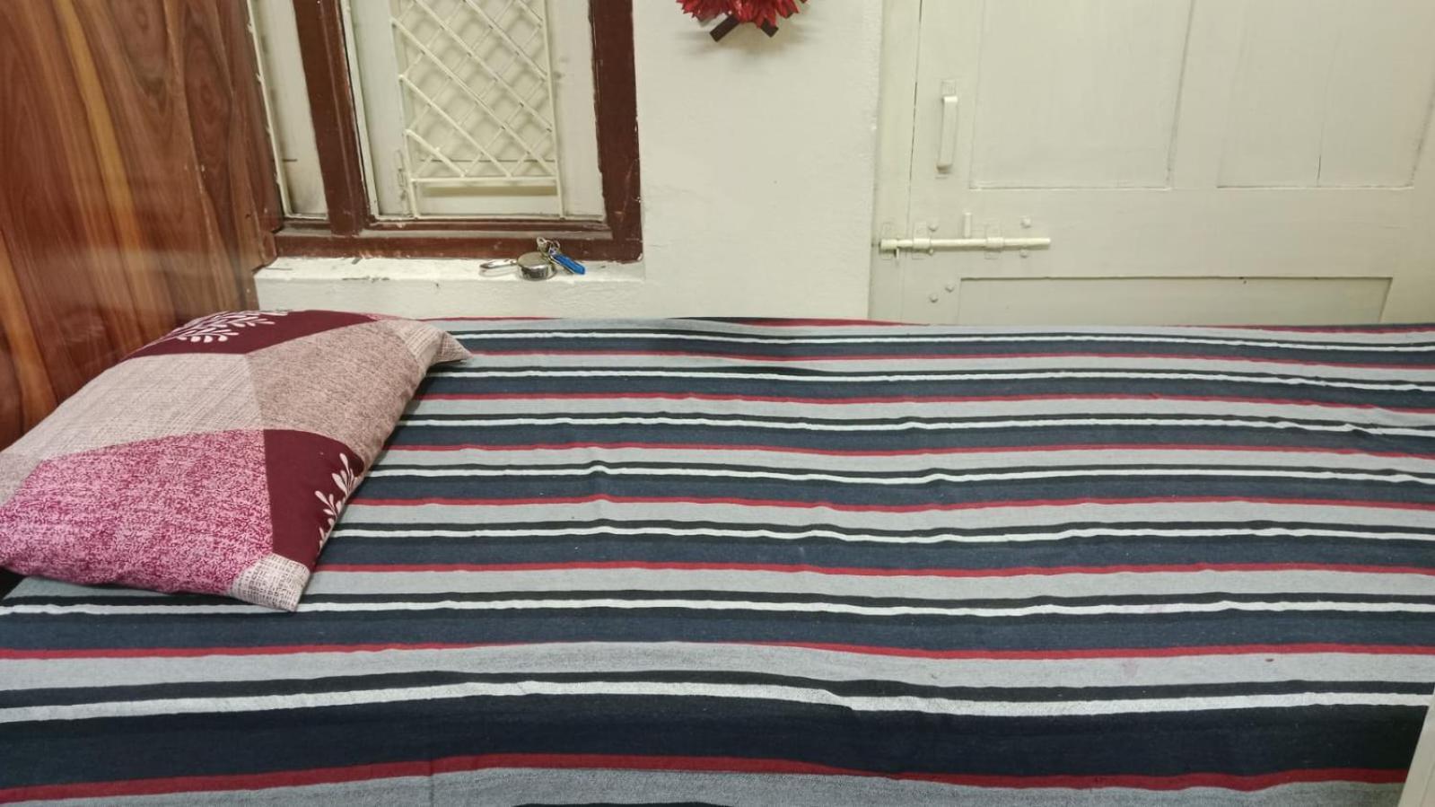 Shivanjali Bhakt Niwas Ujjain Ngoại thất bức ảnh