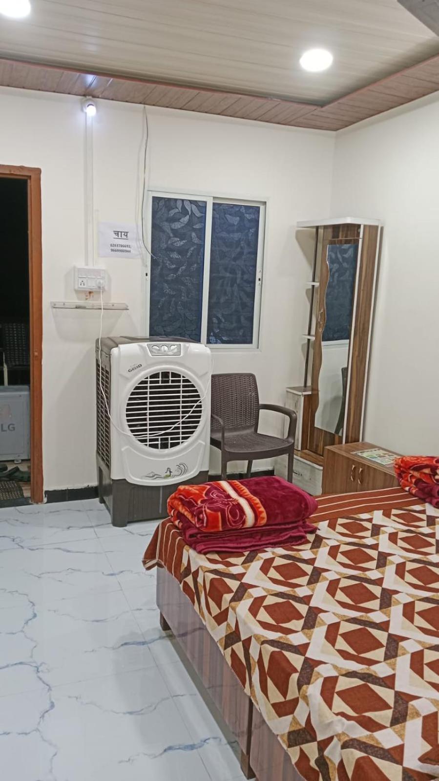 Shivanjali Bhakt Niwas Ujjain Ngoại thất bức ảnh